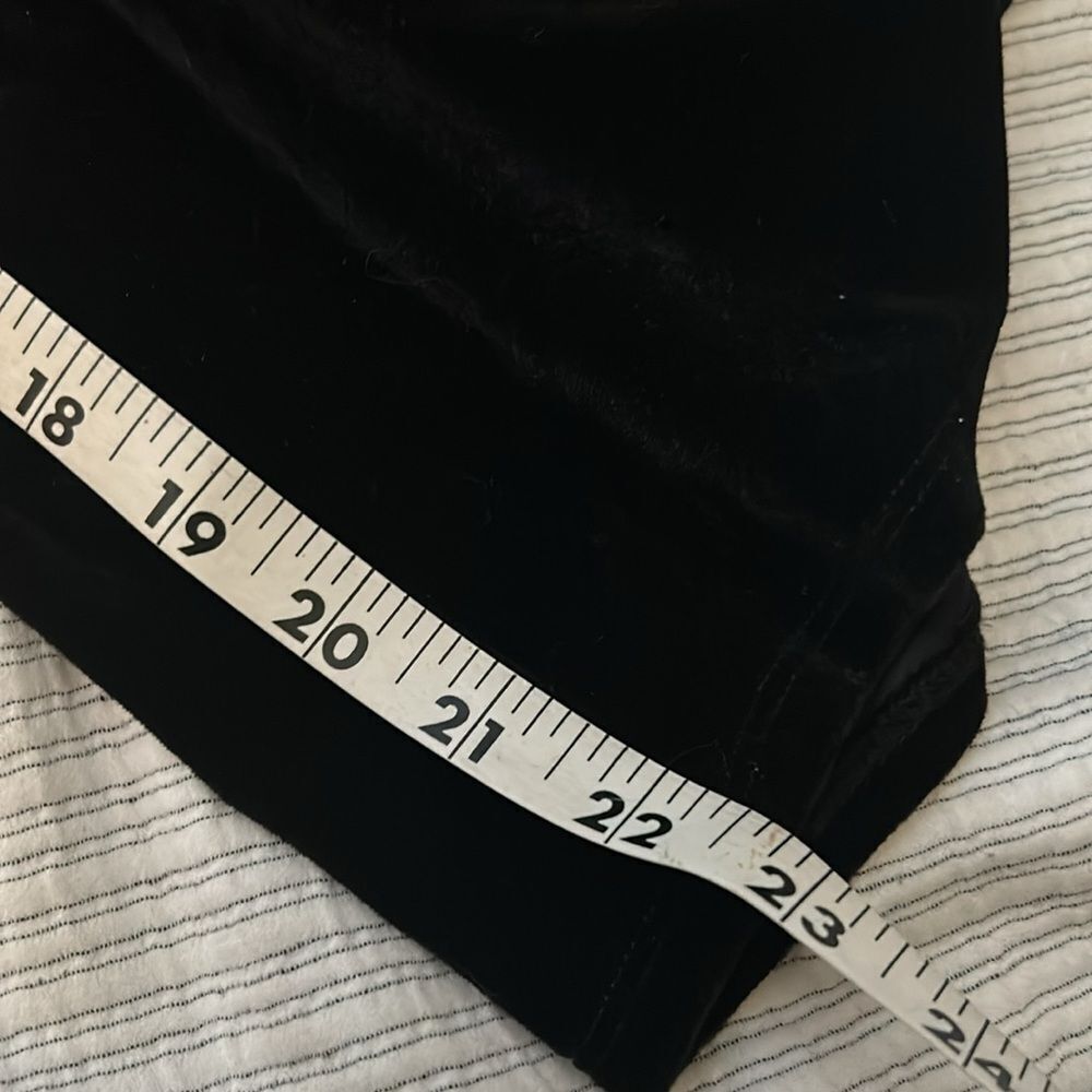 UO Velvet Straight-Neck Jumpsuit Elegant Black Velvet Jumpsuit size small - Picture 8 of 9